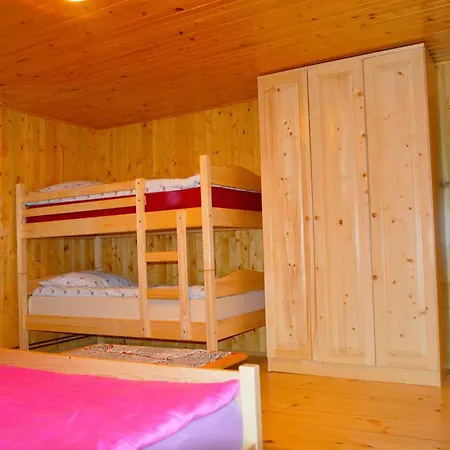 Alpstuga Brunarica Petric - Bela Krajina - - Smucisce Gace - Semic Komarna Vas